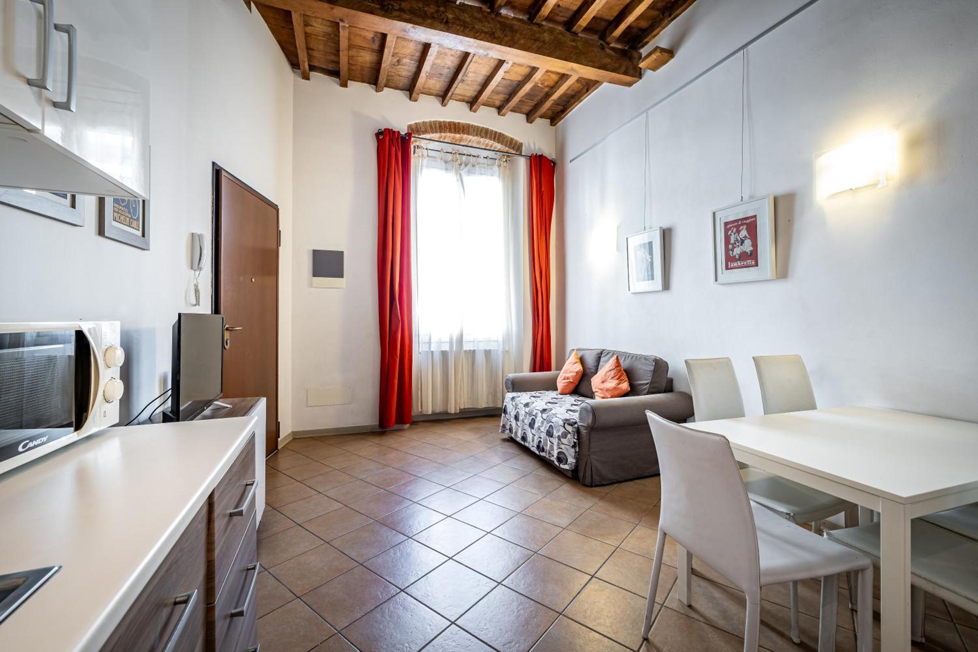 Roommo Beccaria * Florenz
